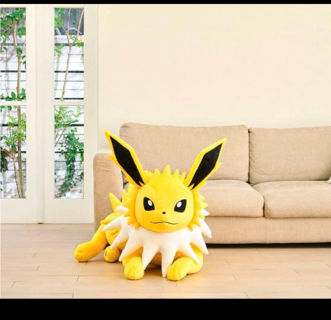ポケモンセンター オリジナル ぬいぐるみ 等身大 サンダース 寝そべり