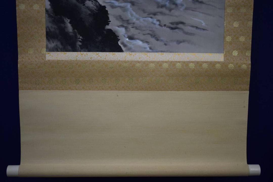 真作/三重県出身/長谷川石根/山水釣人図/布袋屋掛軸HK-96