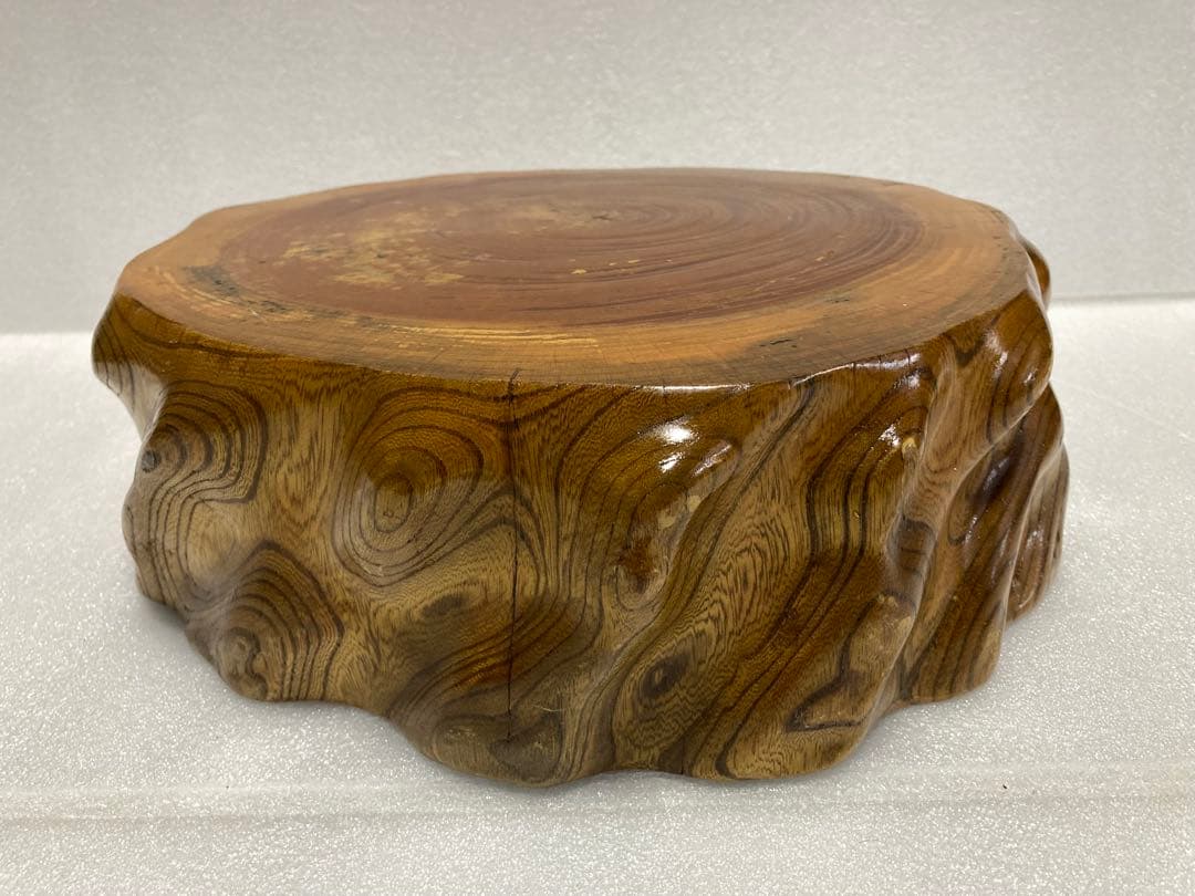 木製花台座、光沢仕上げ 自然木目の台座