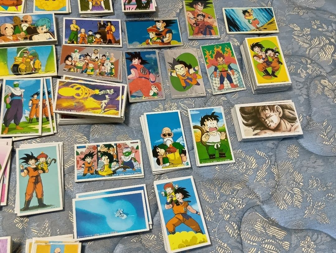 【昭和レトロ】ドラゴンボールキャラクター　角めんこ235枚　まとめ売り