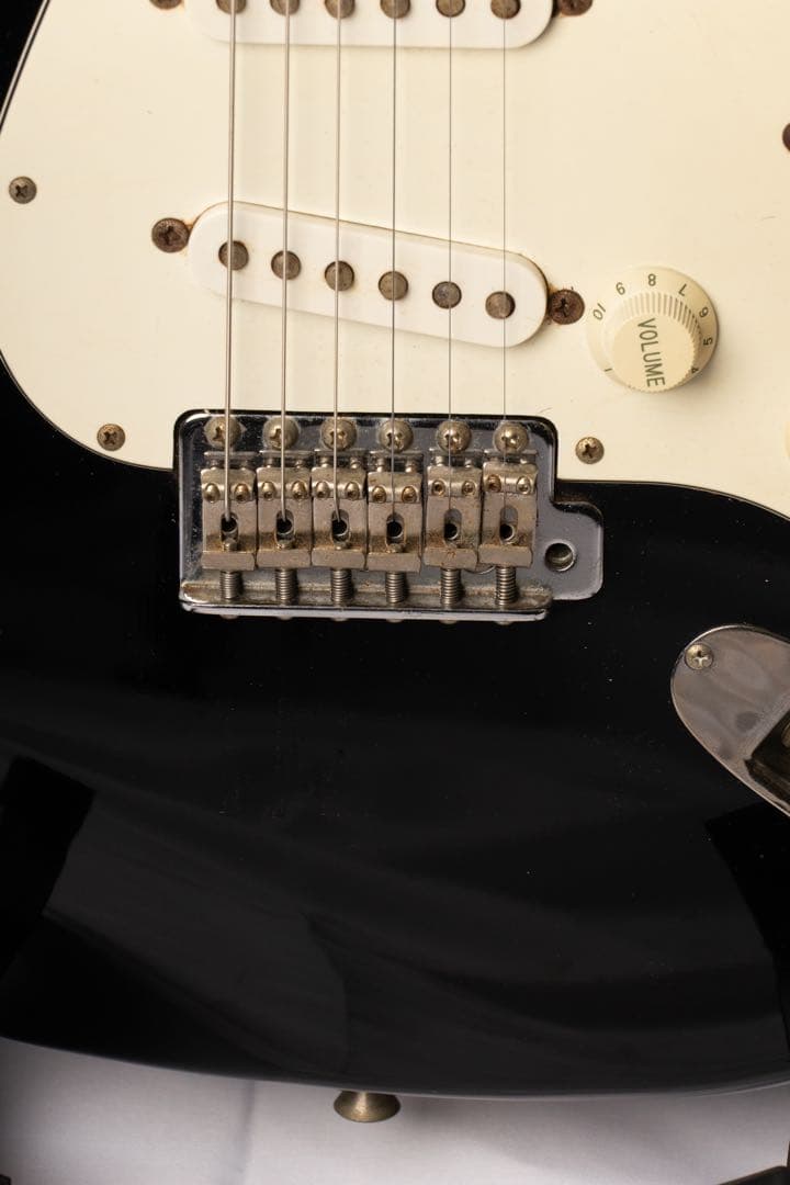 Fender Japan Stratocaster エレキギター 黒