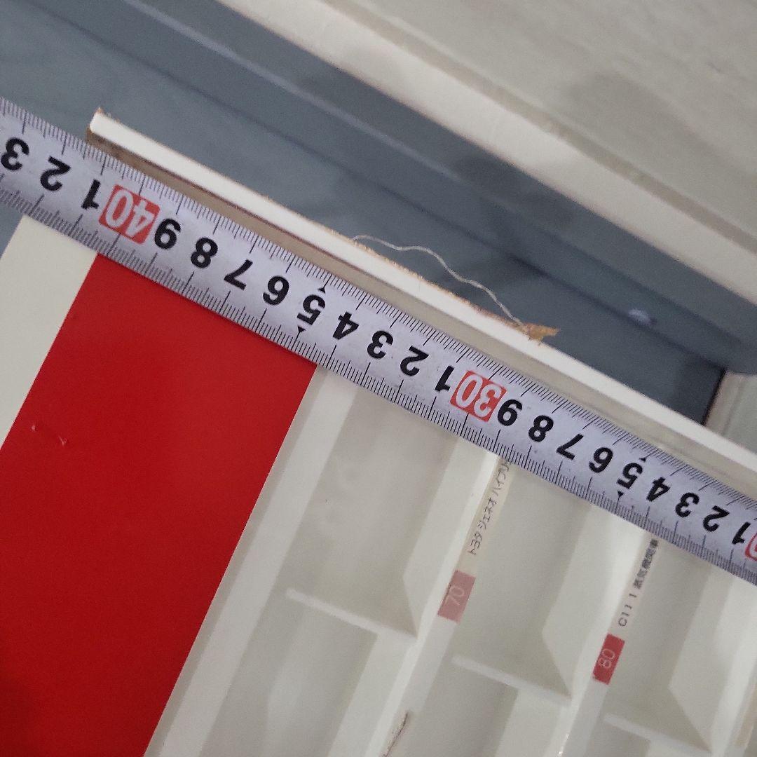 【希少品】トミカ 店頭ディスプレイラック ホワイト/レッド