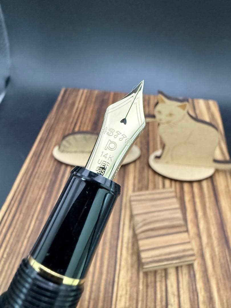 PLATINUM 万年筆 センチュリー 14K UEF