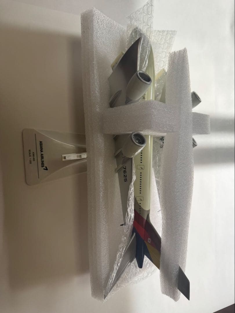 アシアナ航空 航空機モデルA380-800 スケール1/200 スタンド付き