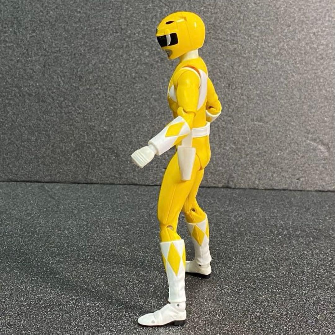 タイガーレンジャー 恐竜戦隊ジュウレンジャー 黄色 黄 S.H.Figuarts