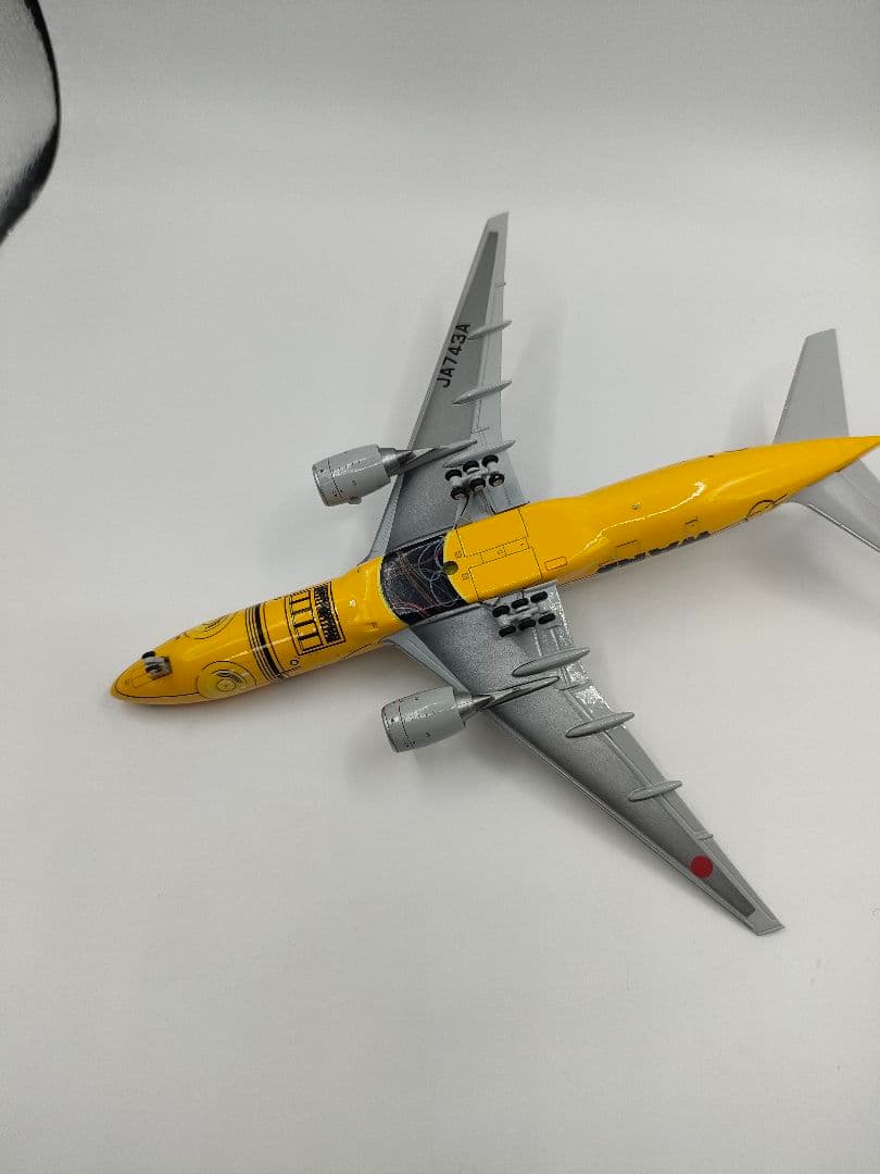 美品　ANA B777-200ER JA743A　C3PO　1/400