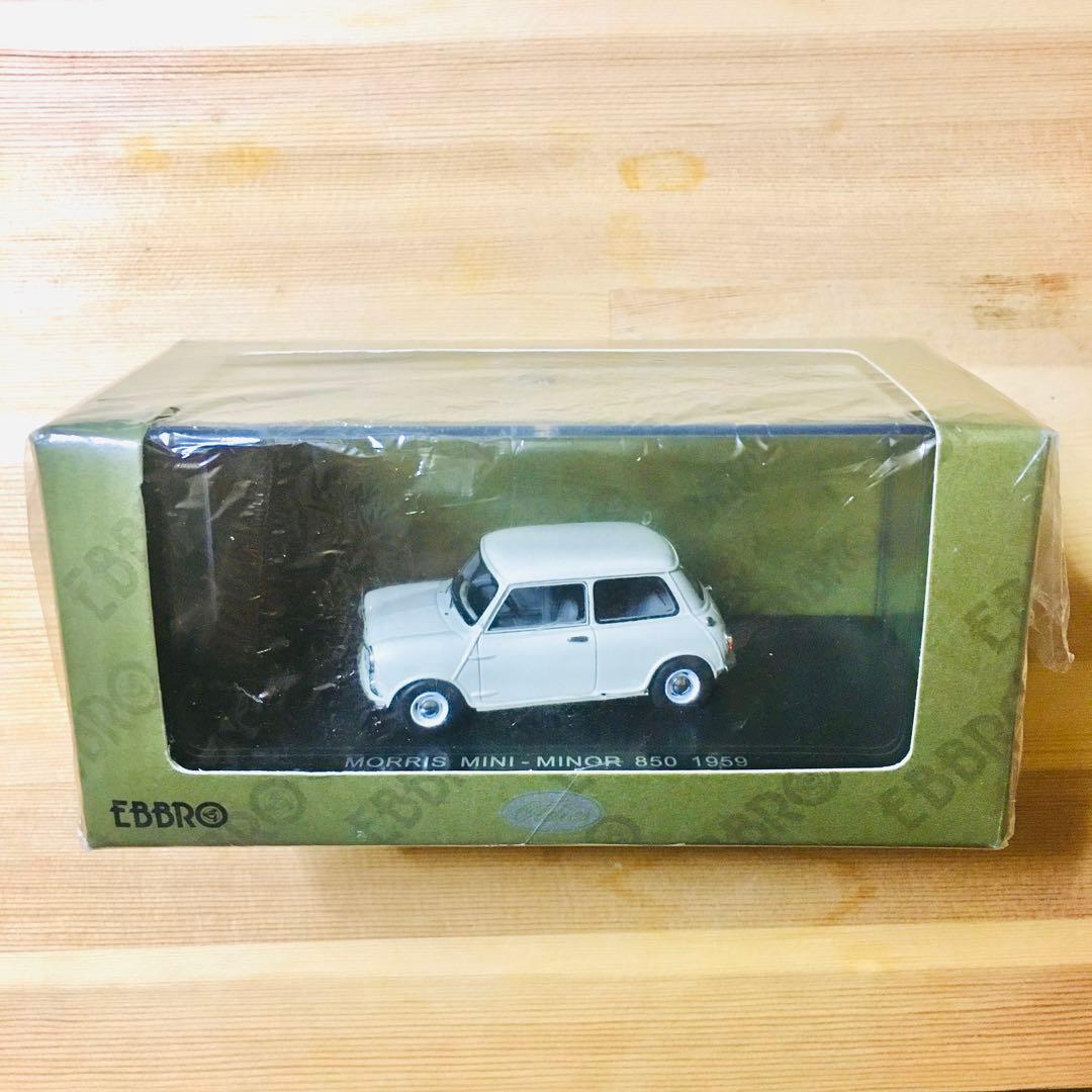 エブロ 1/43 モリス ミニクーパー マイナー 850 1959 ホワイト