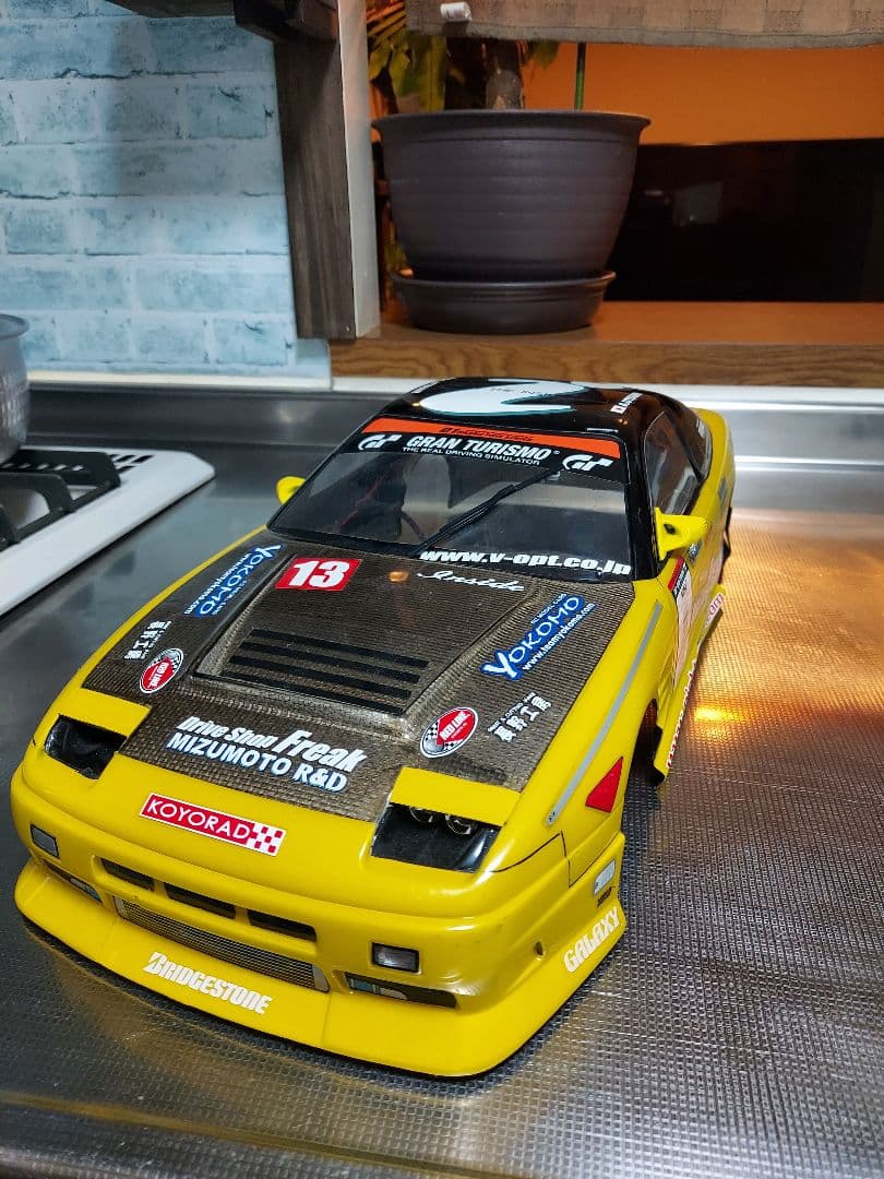 ヨコモ　180ＳＸ ボディ　電飾付　ドリフト