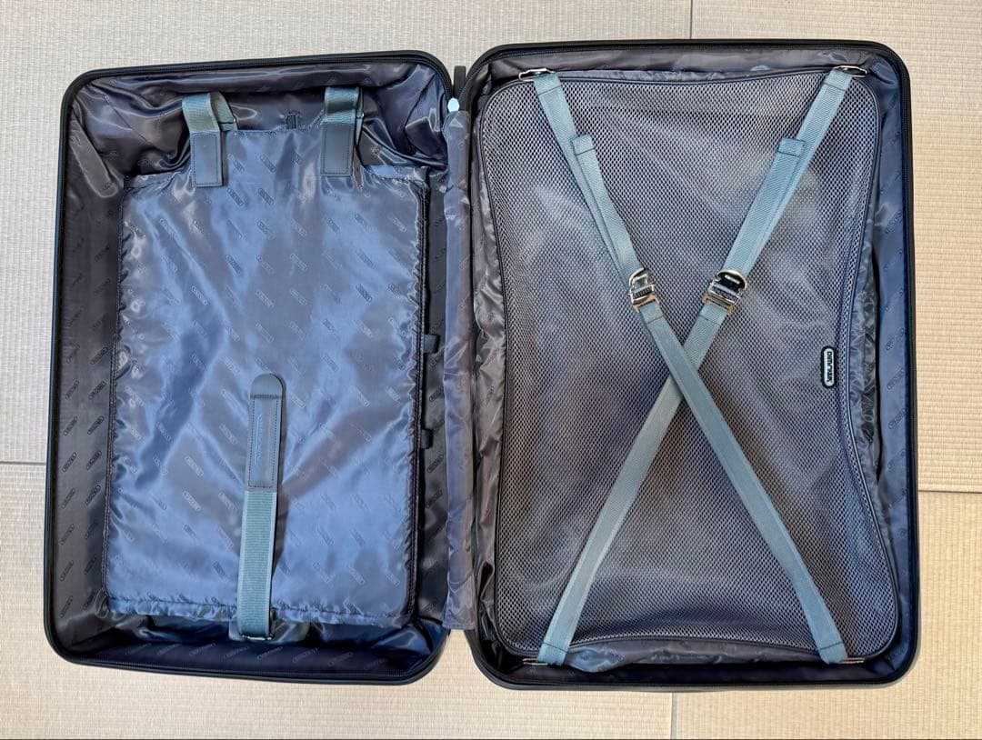 【格安USED】リモワ RIMOWA サルサデラックス 89 L ブラック 4輪