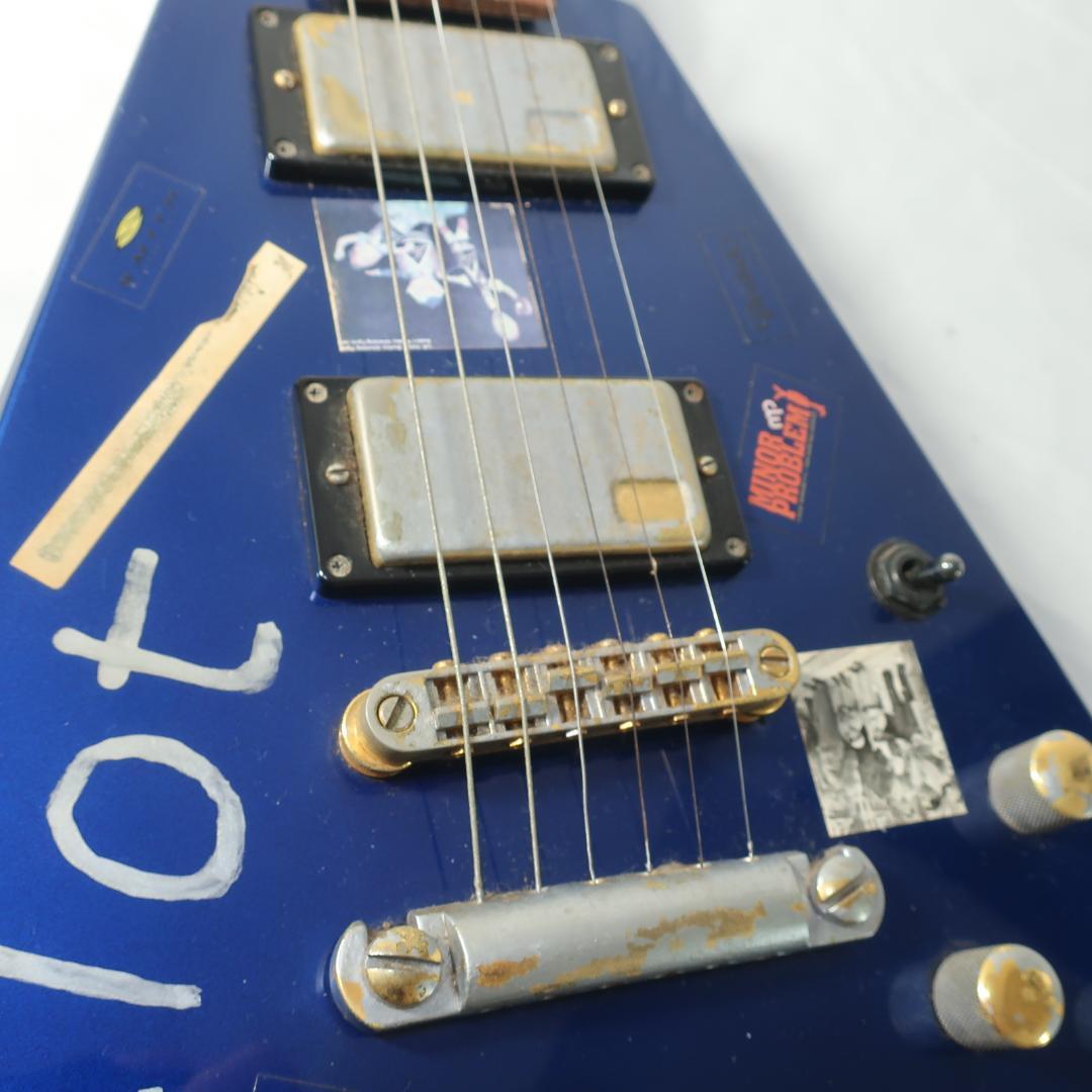 ヒ*デ様 Burny フライングV エレキギター ブルー GOTOHペグ装備