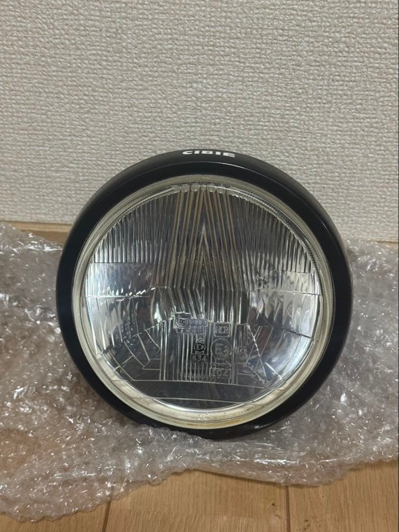 希少　当時　シビエCIBIE 凹み　H4 黒リム160パイCB400N