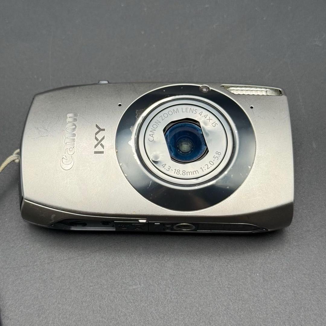 【ジャンク品】 Canon IXY 31S シルバー　本体