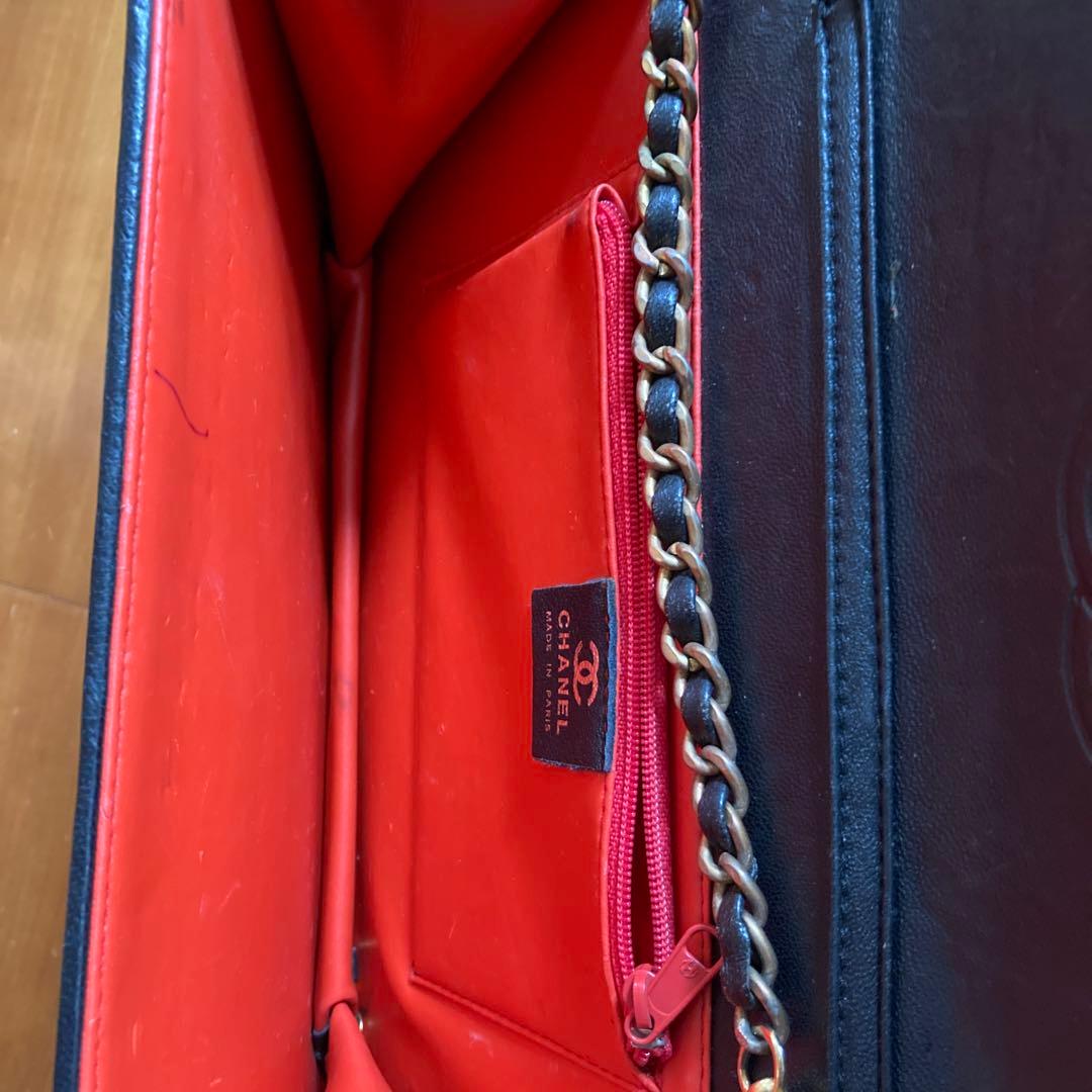 CHANEL ブラック レザー ショルダーバッグ