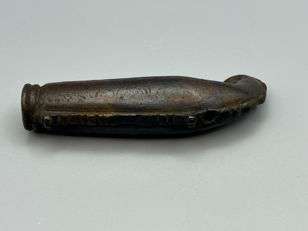 時代提げ物　古銅　火縄銃型　根付　アンティーク　重量約149g