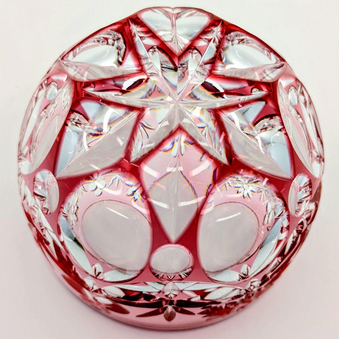 江戸切子　篠崎硝子工芸　金赤色被　ぐい呑み　銘 ″ 三ツ玉 ″【篠崎 清一 作】