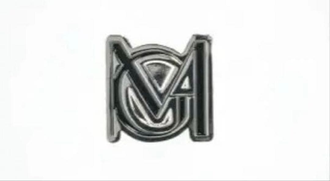 新品未開封　ミセス　 NEW ERA 9THIRTY MGA CAP ピンズ付