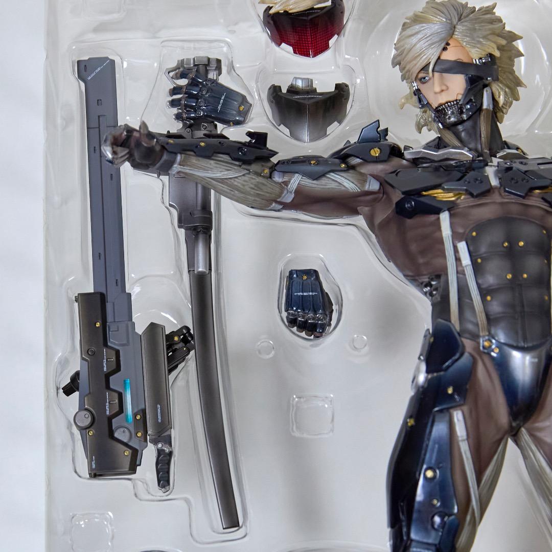 雷電　メタルギア ライジング リベンジェンス 1/6スケール スタチュー