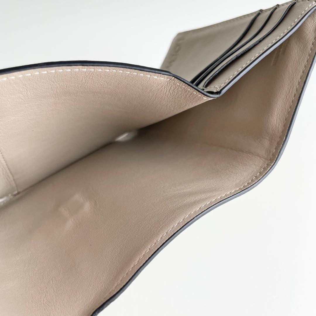 LOEWE ロエベ 三つ折り財布 バーティカル ウォレット グリーン ほぼ新品