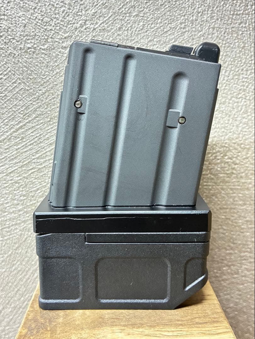 R7-31 東京マルイ GBB M4 マガジンアダプター 外部ソース仕様