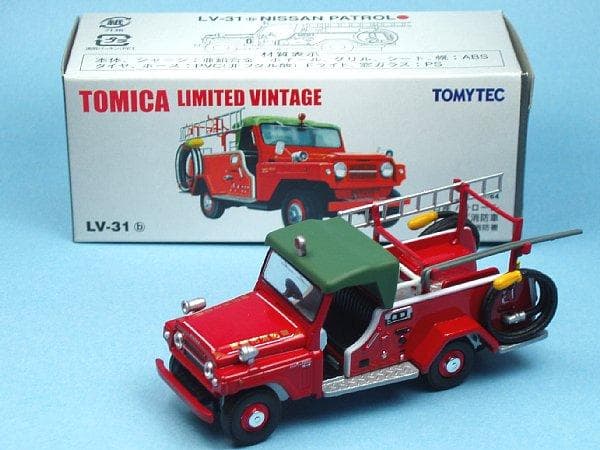 トミカリミテッドヴィンテージ　消防車　4台セット その8