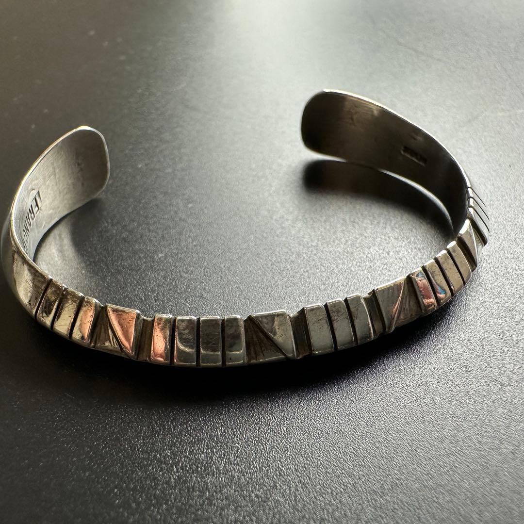 Navajo Melvin Francis トライアングル バングル