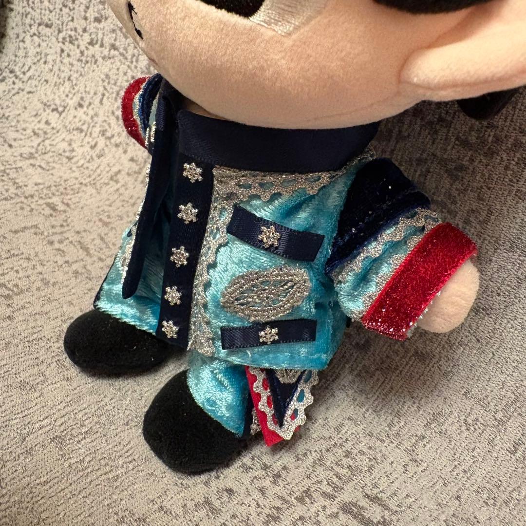Lily•*¨*•.¸♬︎