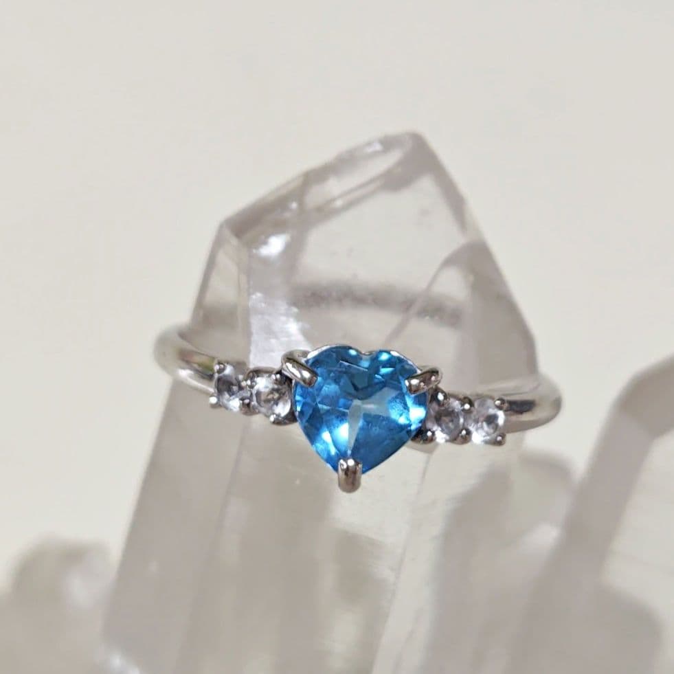 K10WGブルートパーズハート型リング 15.5号