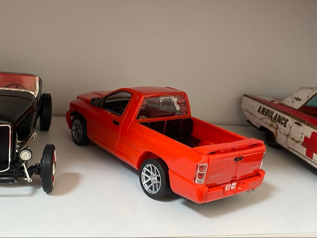 ダッジ　ラムトラック　SRT10 バイパー　トランスフォーマー