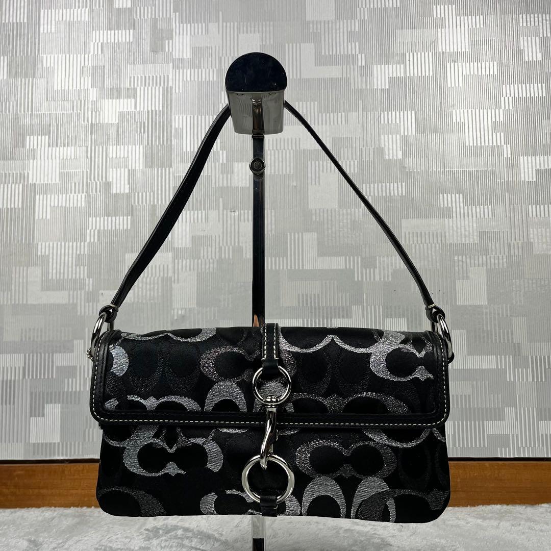 美品 Coach Black signature Clip Hobo Bag