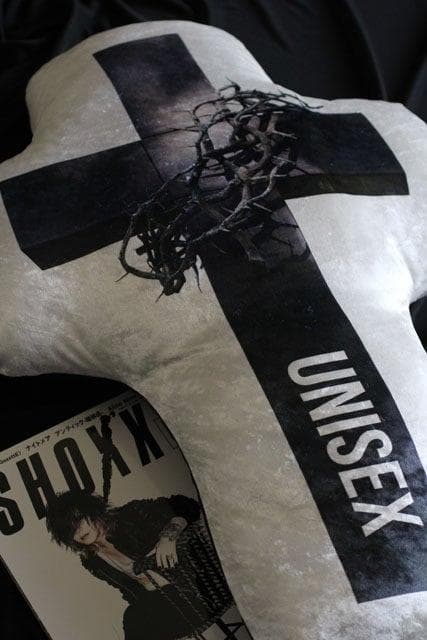 the GazettE ルキ氏プロデュース ベロアクッション2013年