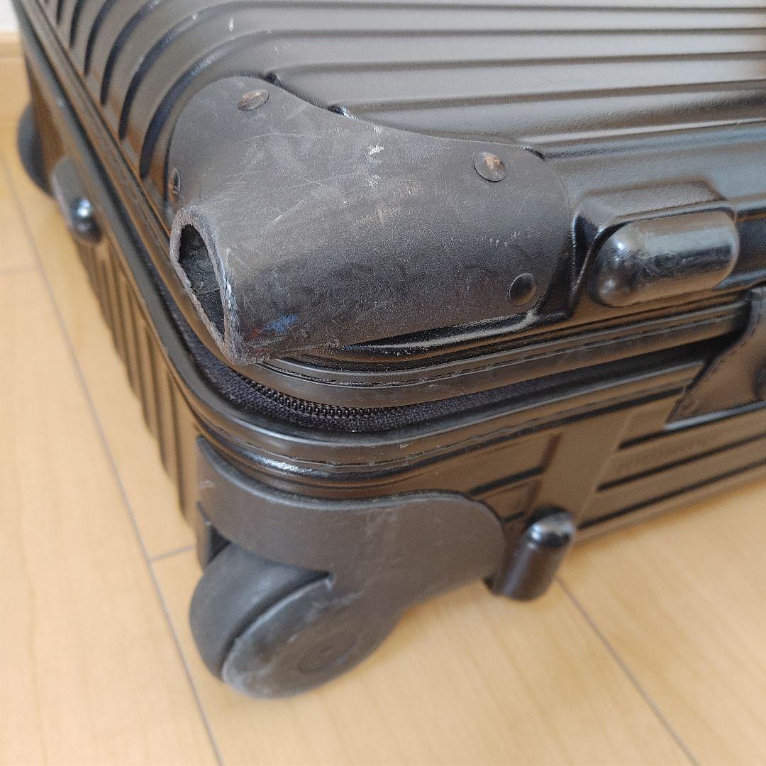 RIMOWA リモワ サルサ 機内持ち込み 2輪 キャリーケース 黒