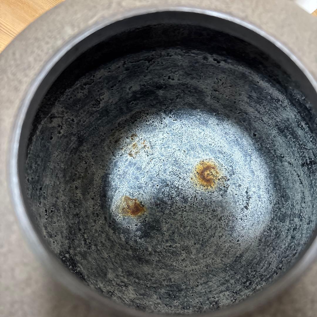 茶道具 釜 茶釜 唐銅 鬼面風炉 丸釜　底瓦あり箱付き