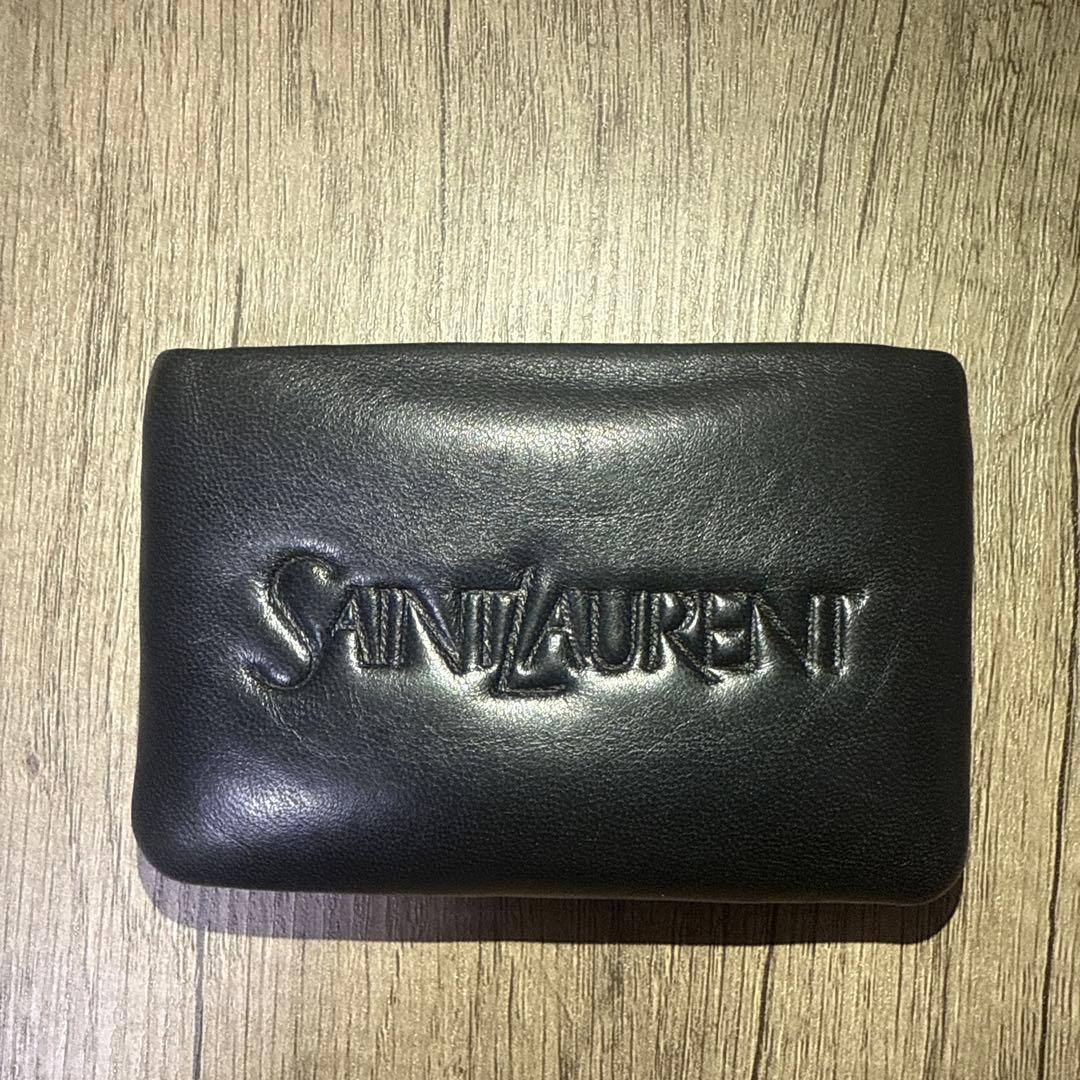 SAINT LAURENT ブラックケース