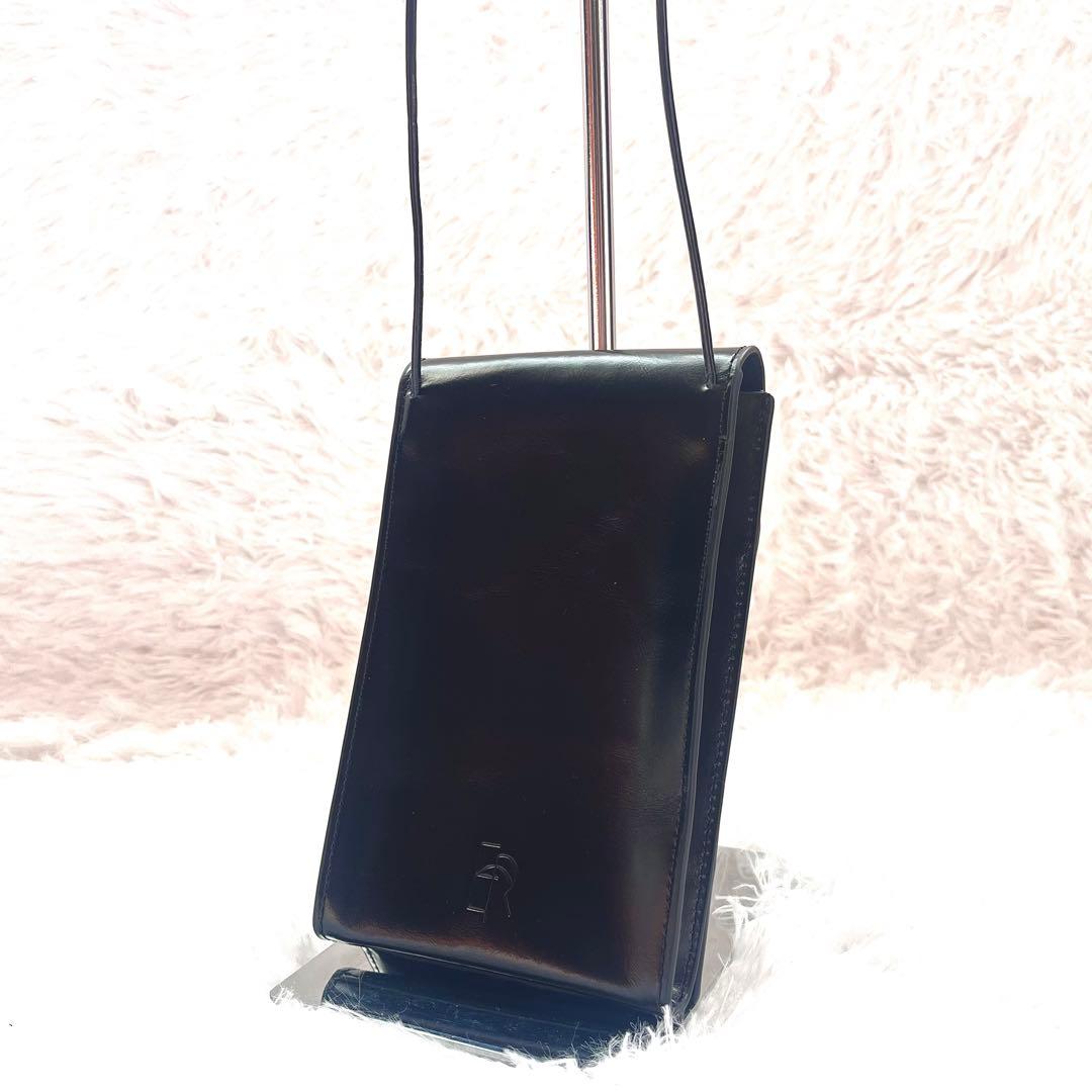 エトレトウキョウ ショルダーバッグ ブラック レザー レザーコードミニショルダー