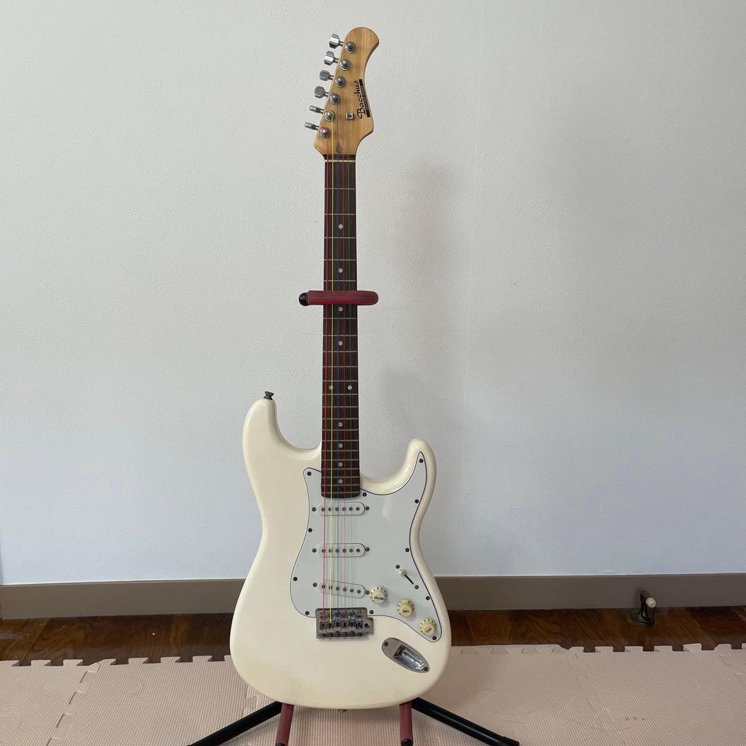 ◎バッカス Bacchus ストラトキャスター ユニバースシリーズ