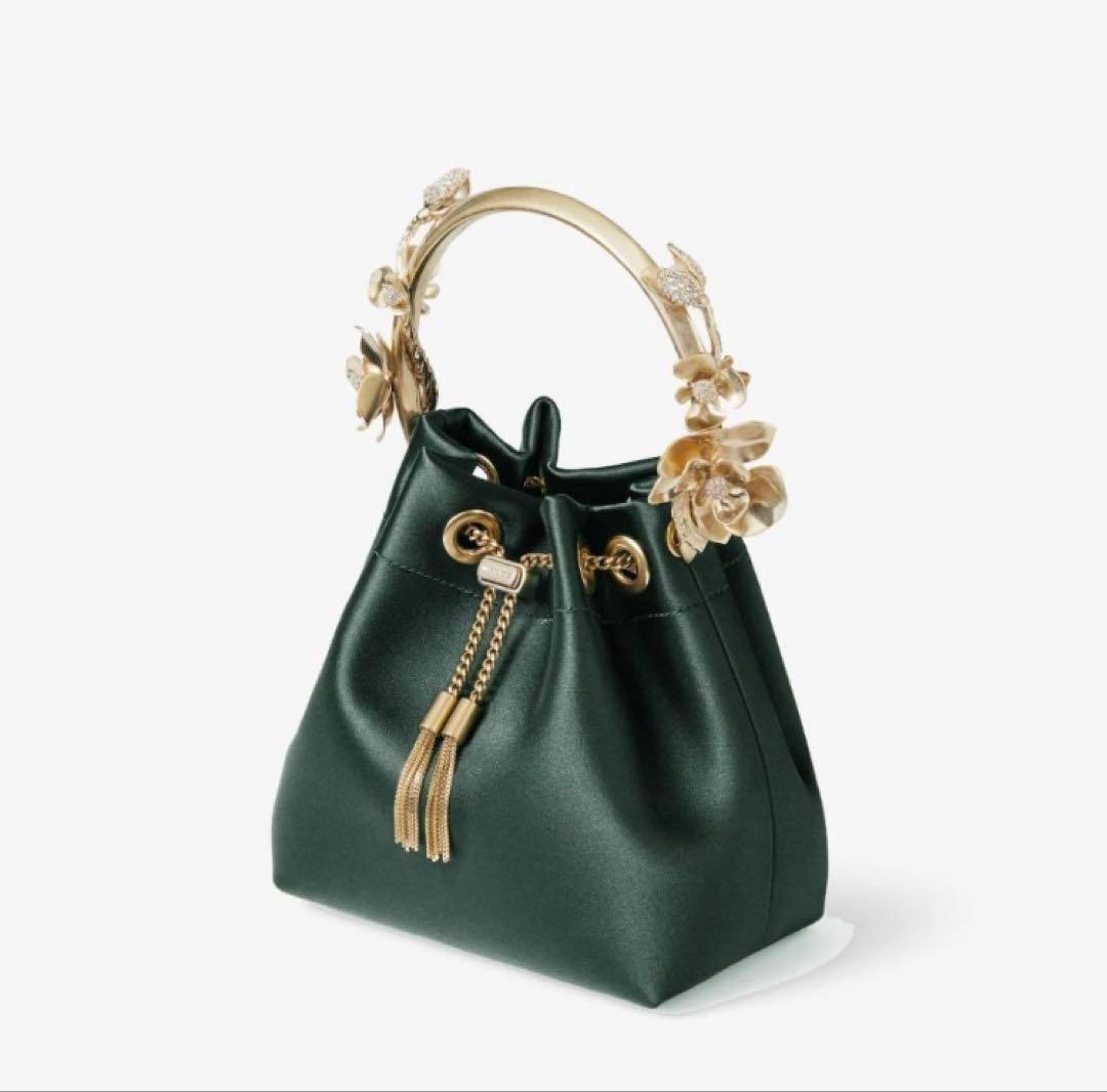 ジミーチュウ　メタルフラワー付き サテン・バケットバッグ　jimmy choo