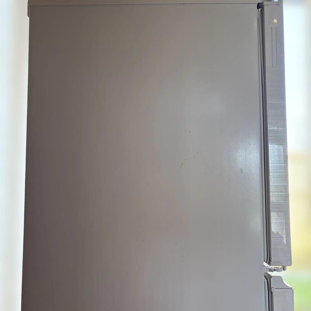 送料込2021年製 シャープ冷凍冷蔵庫 152L SHARP SJ-D15G-W