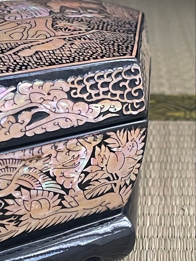 最終価格！　螺鈿　重箱　李在祥　韓国　貝細工　小物入れ　工芸品　漆器