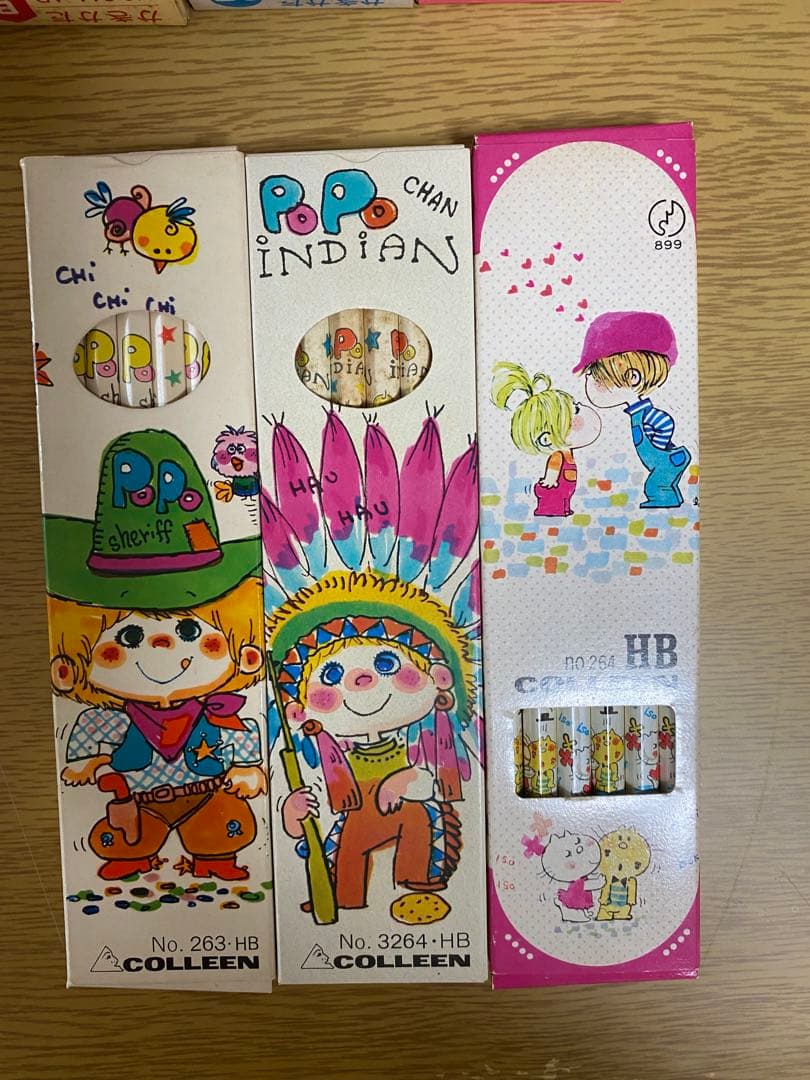 水森亜土　鉛筆まとめ