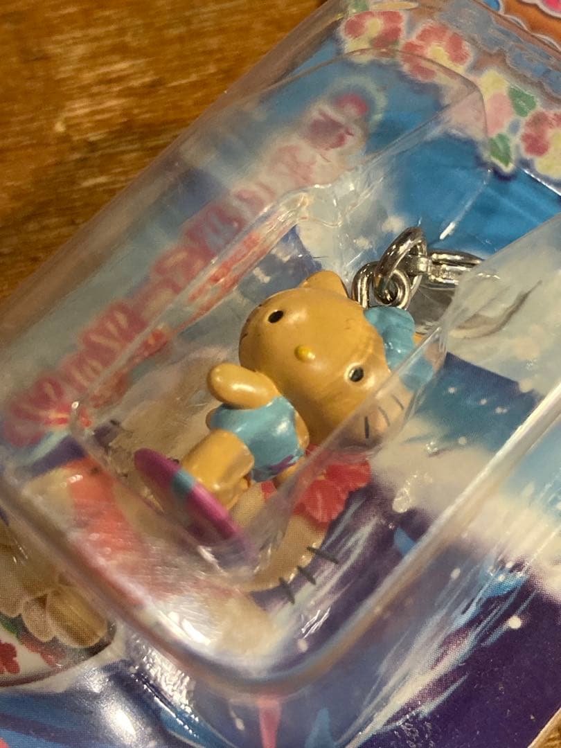 HELLO KITTY ハローキティ キティちゃん 日焼け ハワイ グアム