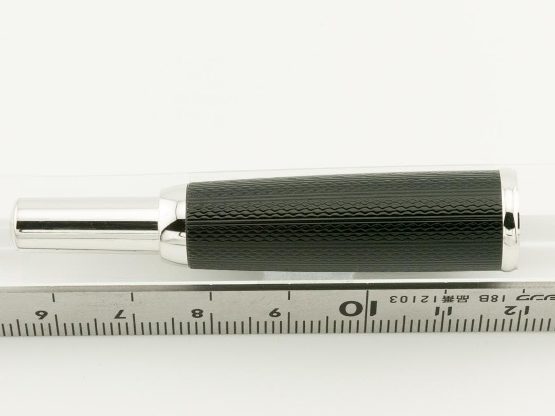 【希少　美品】PILOT（パイロット）　キャップレス　限定品　ネットブラック