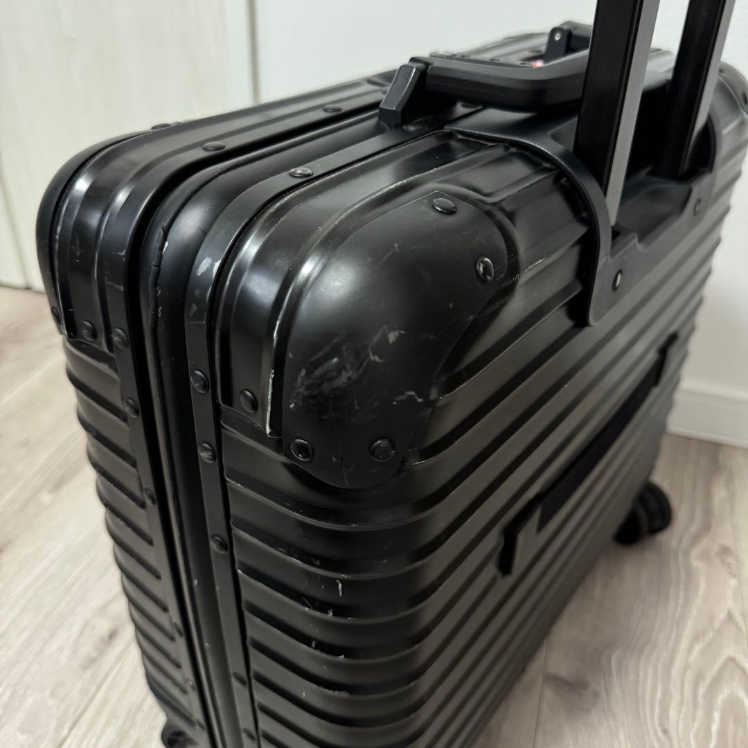 [正規品]RIMOWA TOPAS STEALTH ブラック キャリーケース