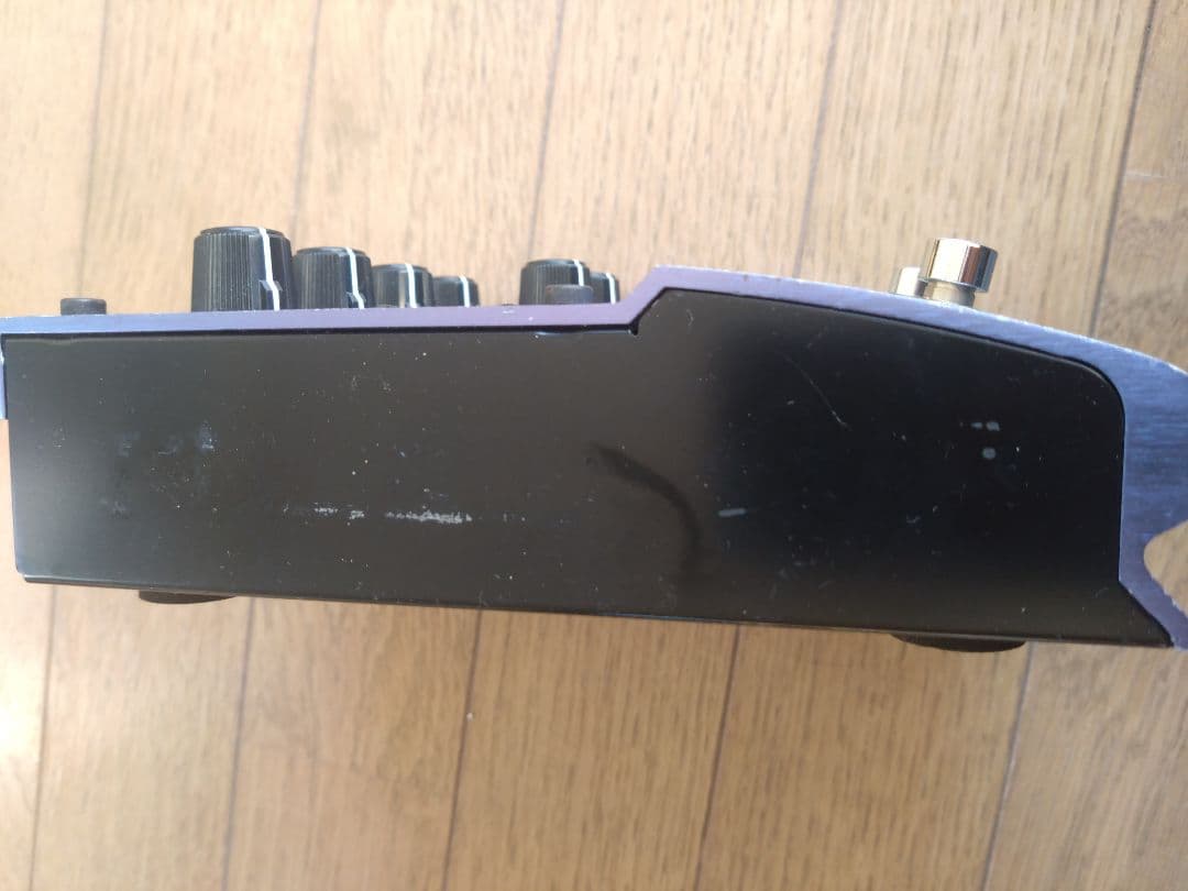 AKAI HEAD RUSH E2 ギターエフェクター