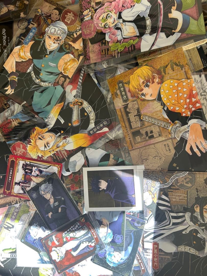 アニメグッズ　ノンジャンル　2000点以上　まとめ売り　一点のみ！