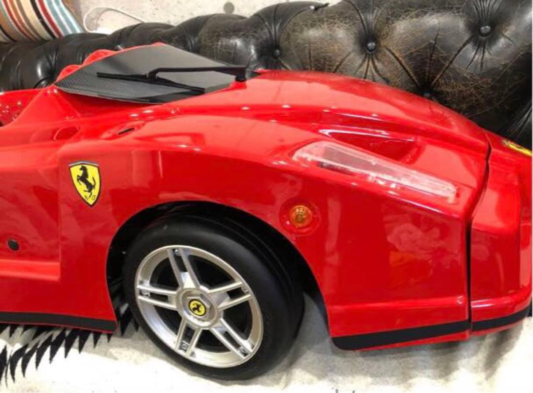 電動乗用 フェラーリ キッズカー レッド 未使用品 美品