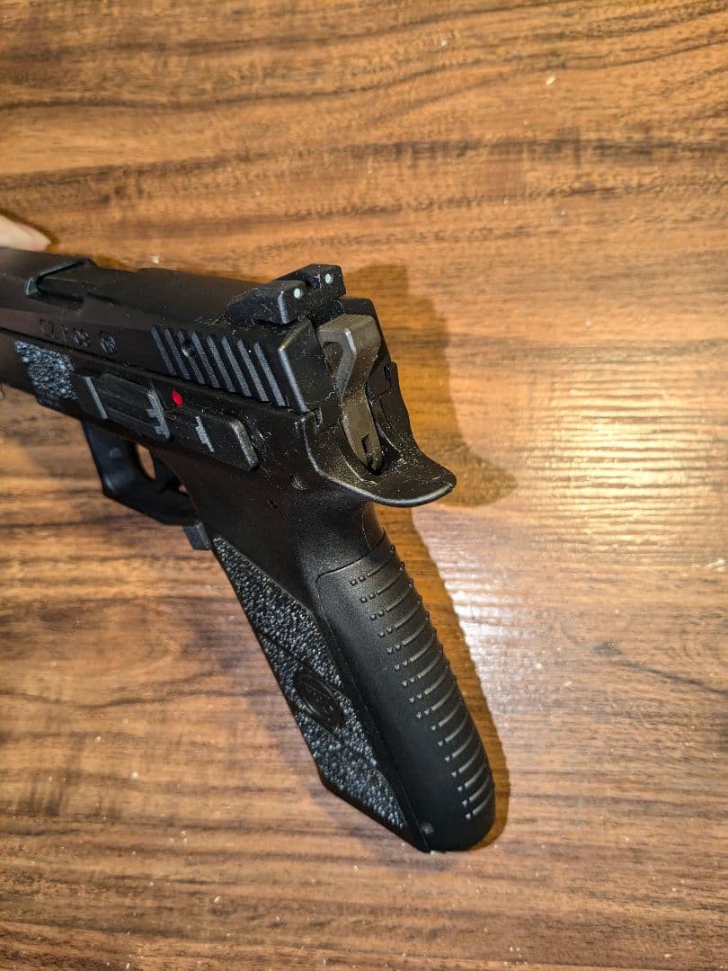 Carbon8 CZ P-09 CO2 カーボネイト