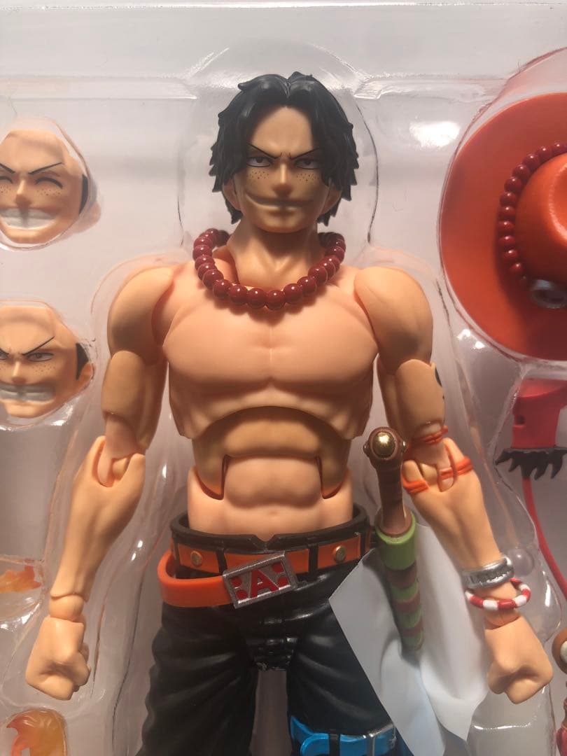 s.h.フィギュアーツ　モンキー・D・ルフィ　ポートガス・D・エース