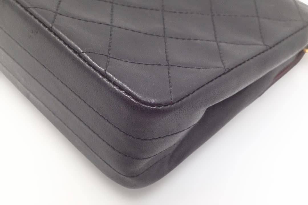 【大人気】シャネル　Chanel　ショルダーバッグ　黒　マトラッセ