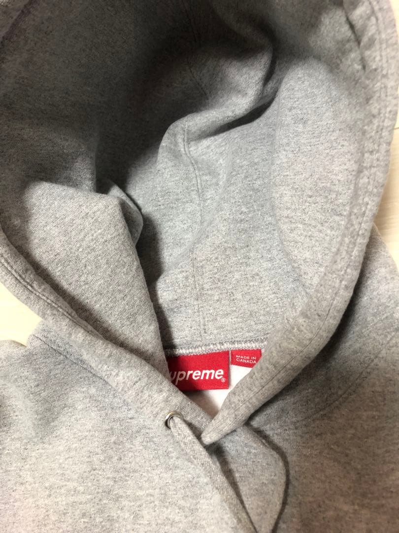 supreme シュプリーム　Sロゴ ツノ　パーカー