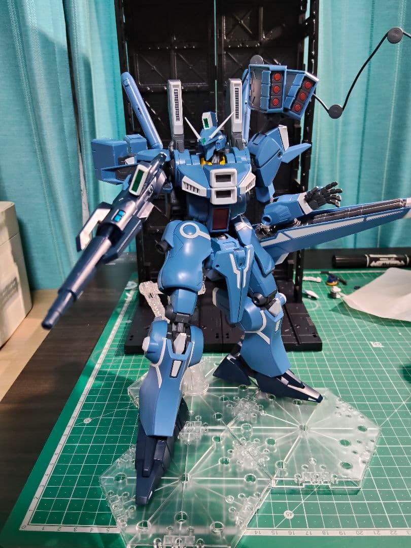 MG1/100 ガンダムMk-v 素組み完成品